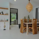 Og Villa - Private Pool & Jungle View
